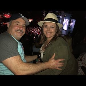 Meet your Posher, Sherry